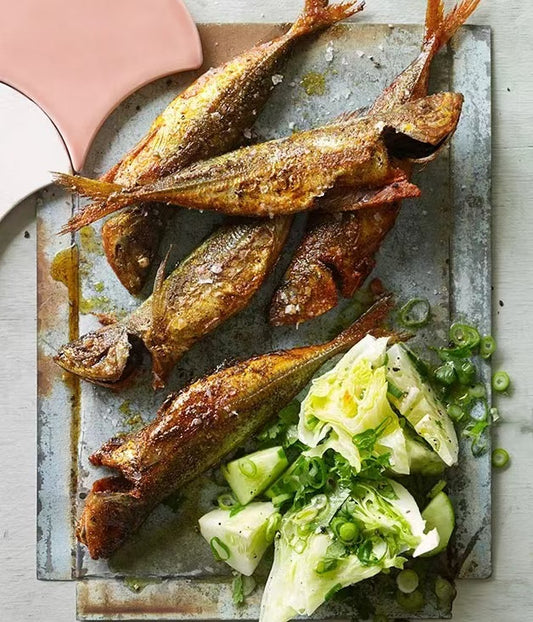 Round Scad Fish-fry with Cucumber and Iceberg Salad
